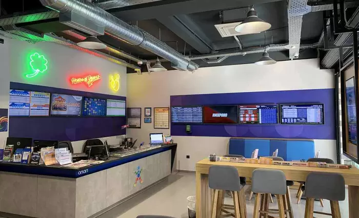 Άνοιξαν με μέτρα προστασίας τα πρακτορεία στοιχημάτων