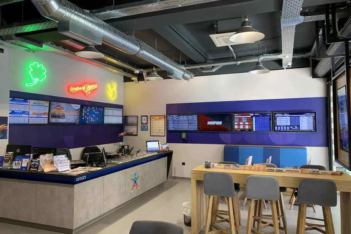 Άνοιξαν με μέτρα προστασίας τα πρακτορεία στοιχημάτων