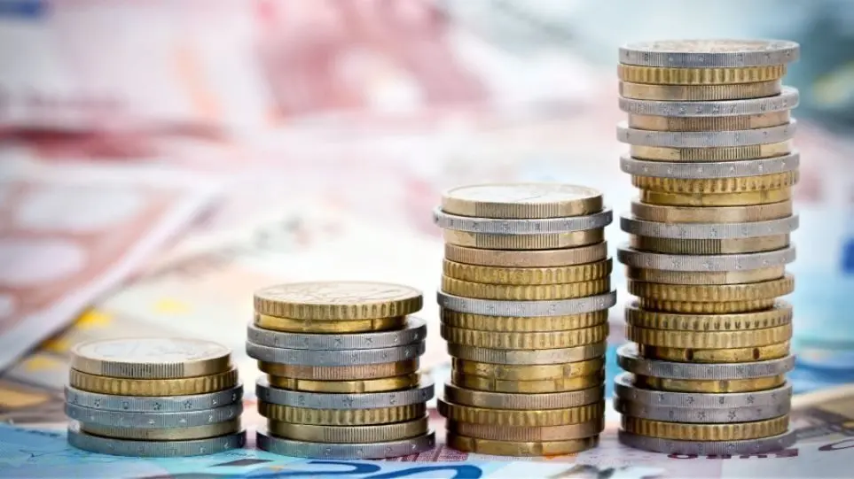 Πλεόνασμα €876,3 εκατομμυρίων στα κρατικά ταμεία για το 2023