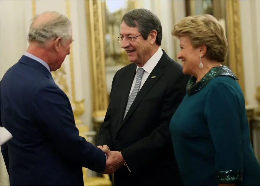 Πρίγκιπας Κάρολος σε ΠτΔ: «Εθνική κρίση» η έλλειψη χαλουμιού στη Βρετανία