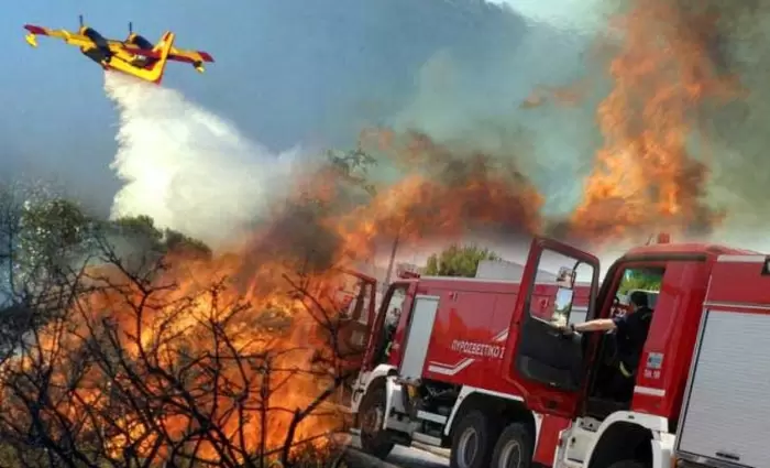Ελλάδα: Οι πυρκαγιές «τινάζουν στον αέρα» τον προϋπολογισμό