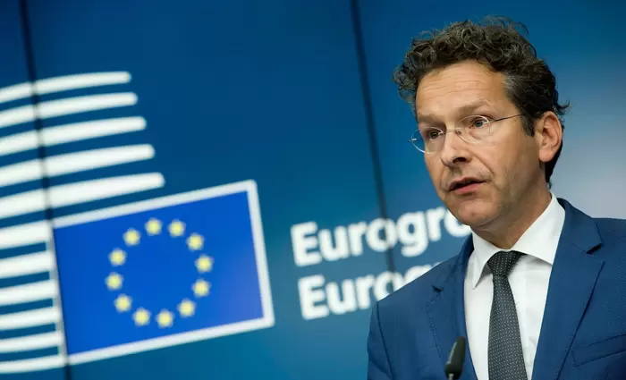 Ντάισελμπλουμ: Ίσως χρειαστούν περισσότερα για το ελληνικό χρέος