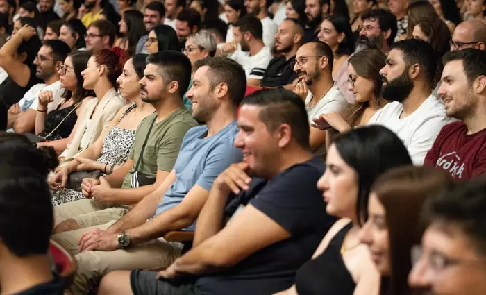 Το 2ο Στάνταρ Κκόμετυ Φεστιβάλ στο Θέατρο Ριάλτο είναι γεγονός.