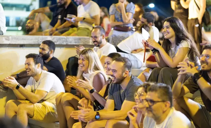 Count down….για το 2ο Στάνταρ Κκόμετυ Φεστιβάλ στο Θέατρο Ριάλτο