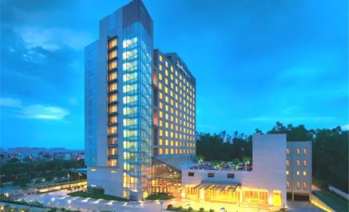 Ανοίγει ξενοδοχείο 16 ορόφων στη Λάρνακα