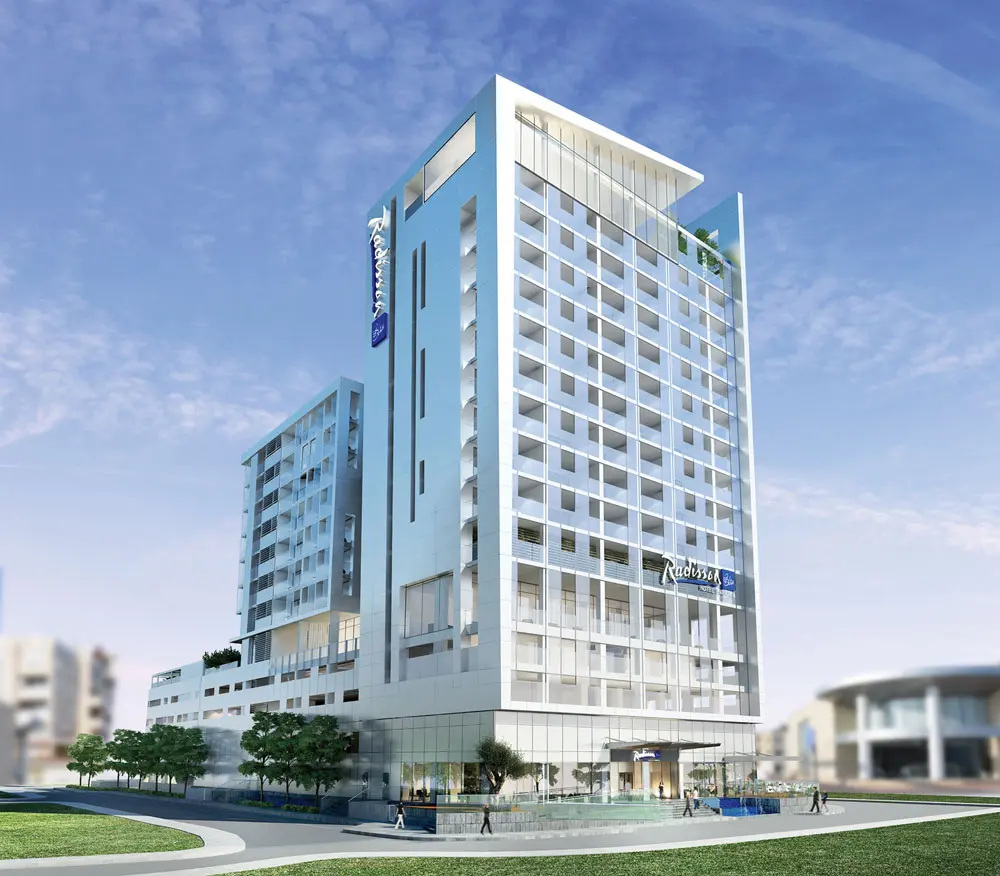 Άνοιξε το υπερπολυτελές Radisson Blu στη Λάρνακα