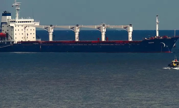 Τέσσερα φορτηγά πλοία αναχωρούν από την Ουκρανία