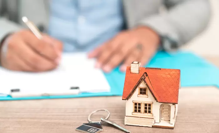 Προβλέπουν μείωση στις τιμές των ακινήτων