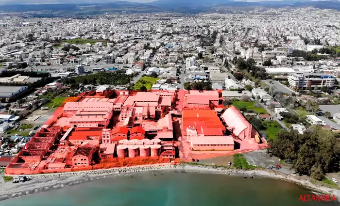 Altamira: Πωλείται εμβληματικό εργοστάσιο με κατώτερη τιμή €30 εκ.