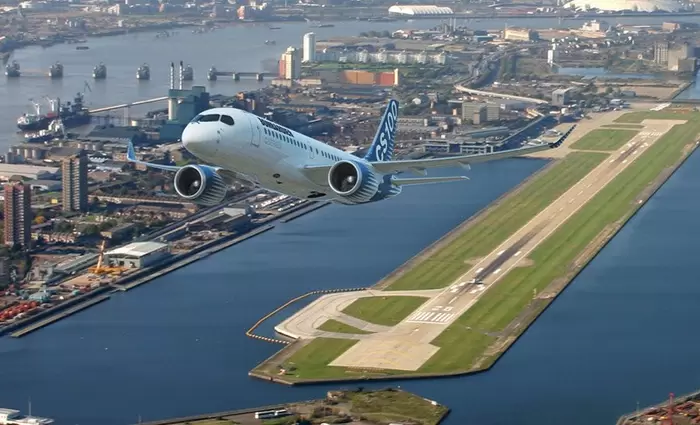 Σταματάει τις πτήσεις το αεροδρόμιο City του Λονδίνου