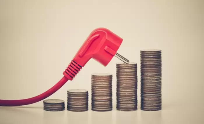 Πτώση στις τιμές ενέργειας, μόνο το 2025 βλέπει η Goldman Sachs