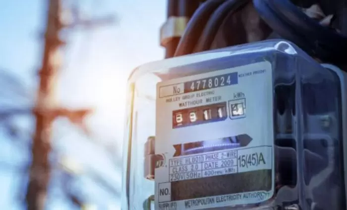 Στη Βουλή η ρύθμιση για την τιμή του ρεύματος