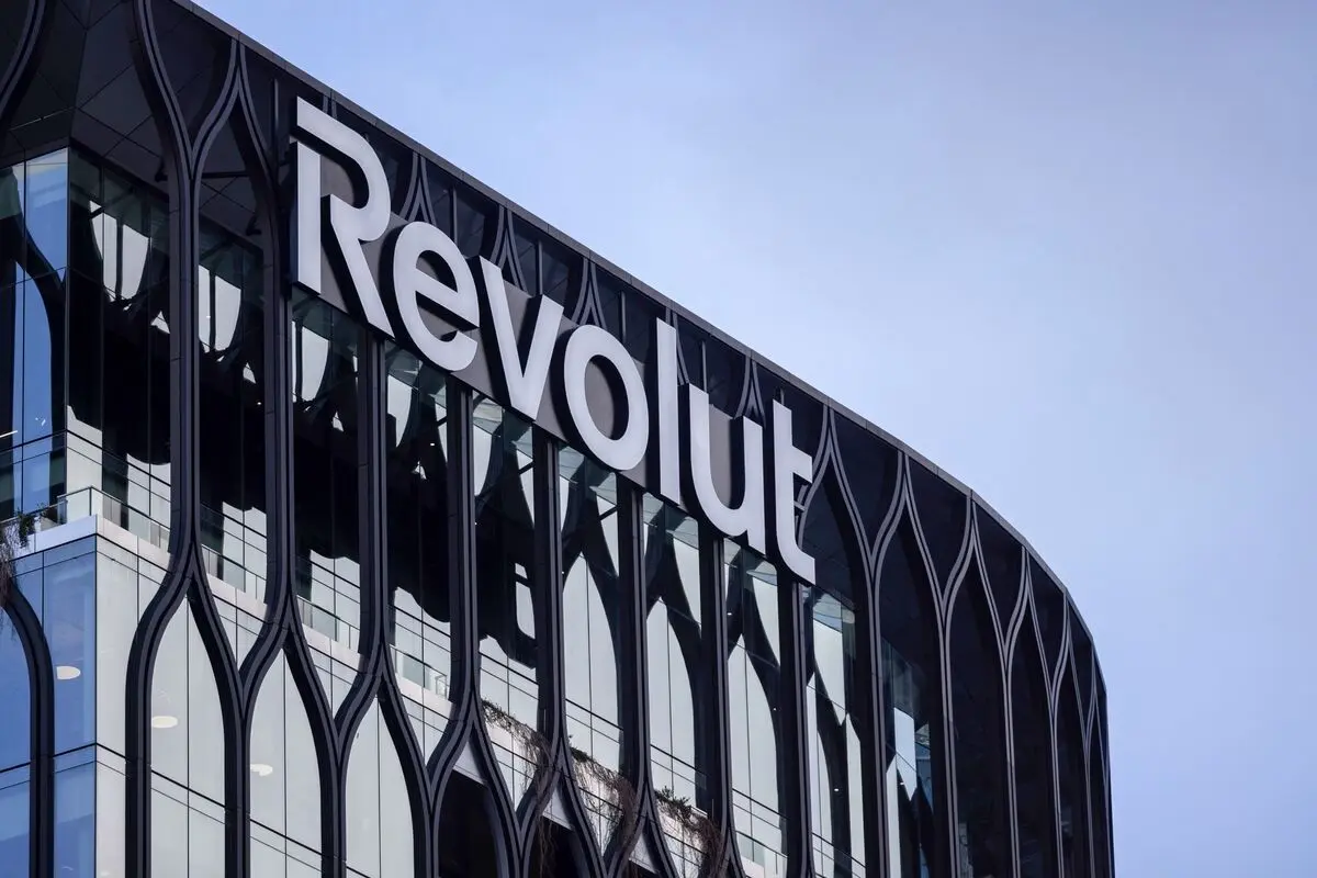Revolut και FUPS σε συζητήσεις για deal στην τουρκική fintech αγορά