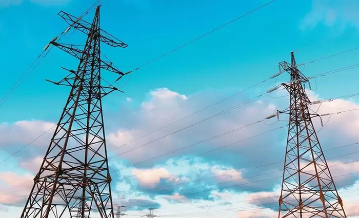 Σε φθηνότερο ρεύμα με μείωση ρύπων στοχεύει η κυβέρνηση