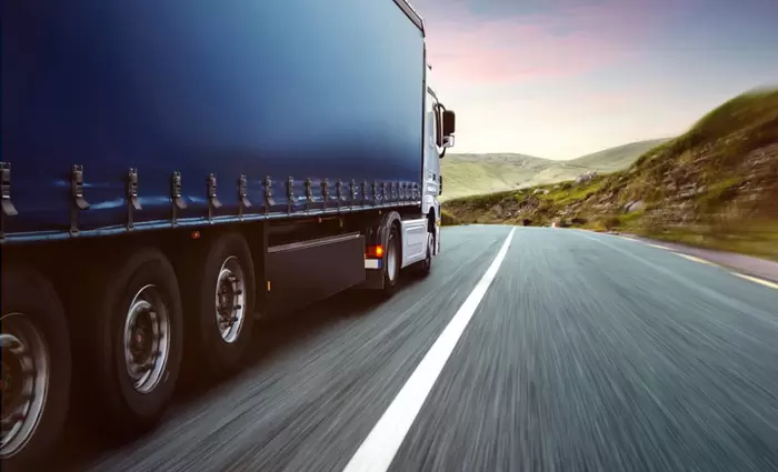 Μεγάλη αύξηση στις οδικές μεταφορές φορτίου