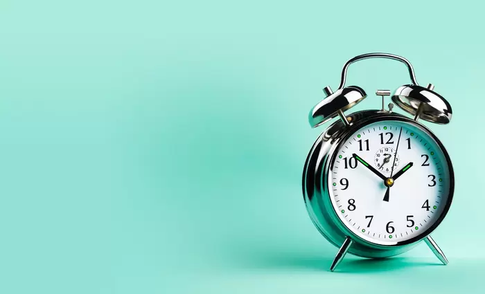 Η κάθε χώρα θα επιλέξει αν θα διατηρήσει τη θερινή ή τη χειμερινή ώρα