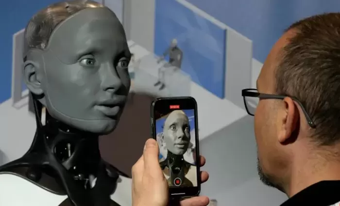 Ερευνα MIT: Τα ρομπότ δεν θα μας «κλέψουν» τις δουλειές τόσο εύκολα