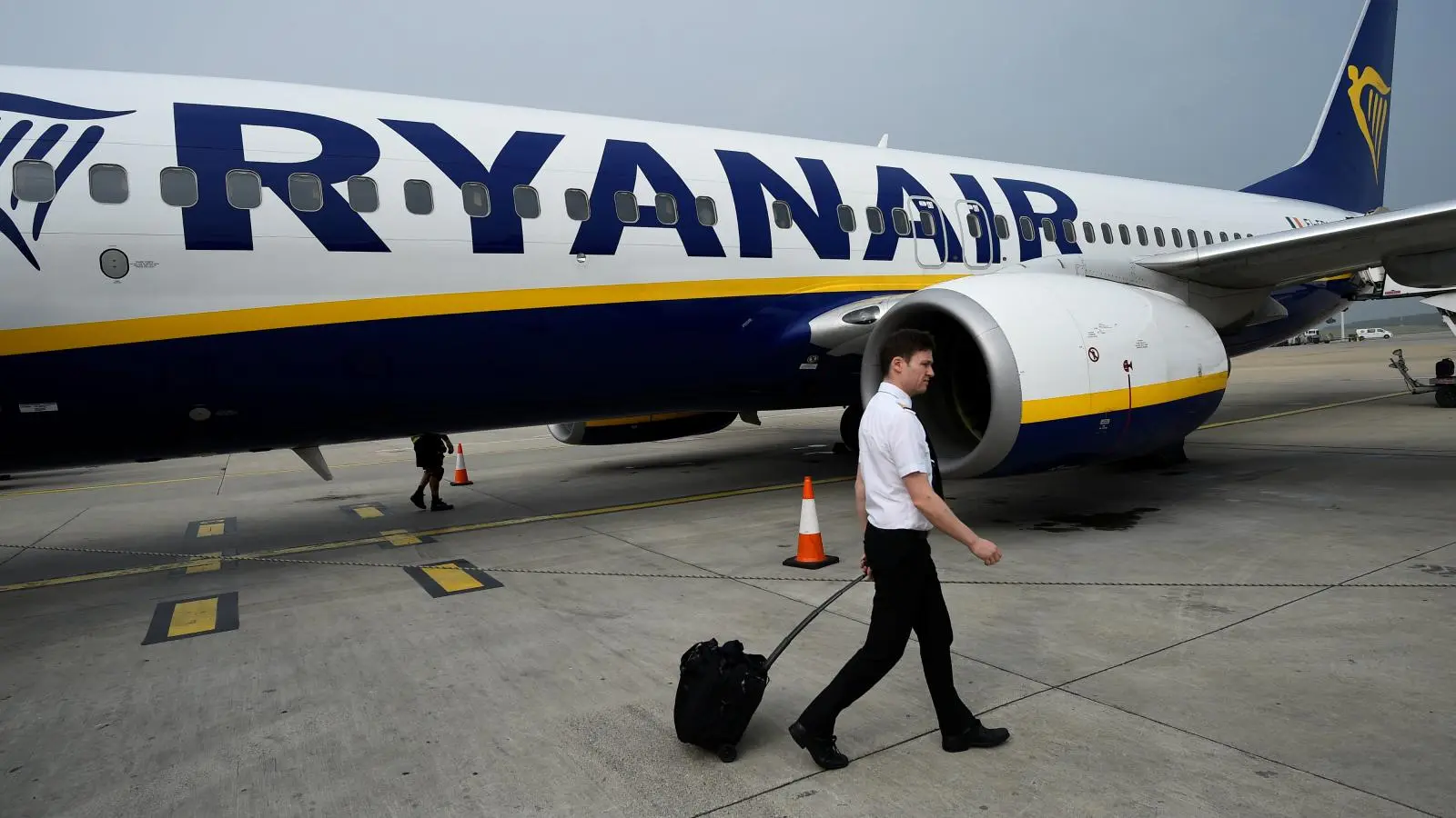 Η Ryanair ακυρώνει 150 πτήσεις λόγω απεργίας