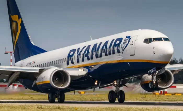 Παρατείνει τα υφιστάμενα δρομολόγια της η Ryanair