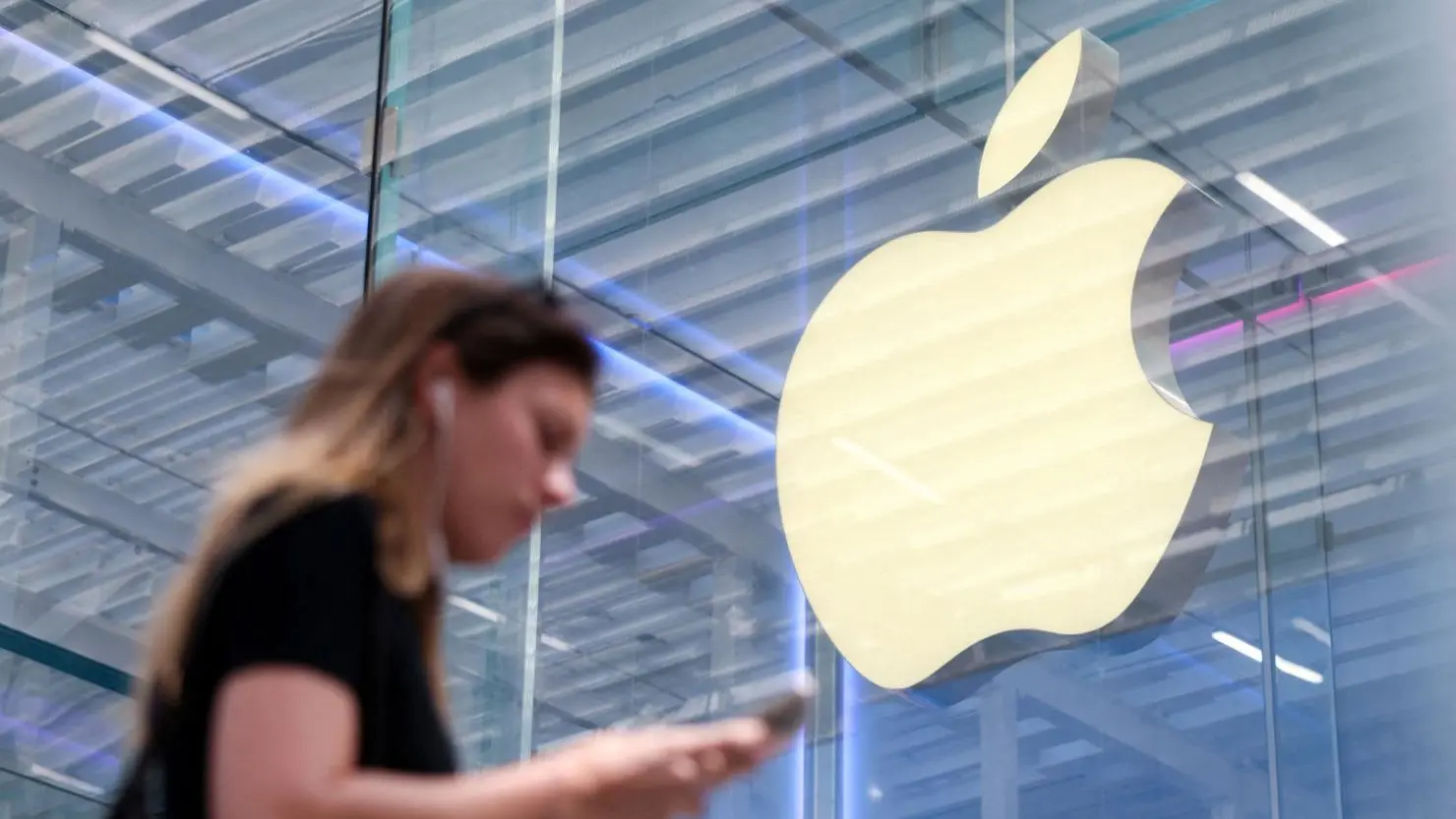 Safari με AI: Η Apple σχεδιάζει συνεργασία με OpenAI και Perplexity – Πώς επηρεάζεται η αγορά αναζήτησης