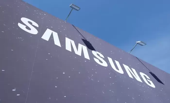 Mega-deal της Samsung με την Tesla στους ημιαγωγούς
