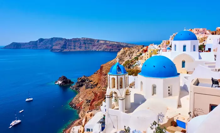 Το ελληνικό καλοκαίρι «μαγνητίζει» τους ξένους - Τα top νησιά που προτιμούν