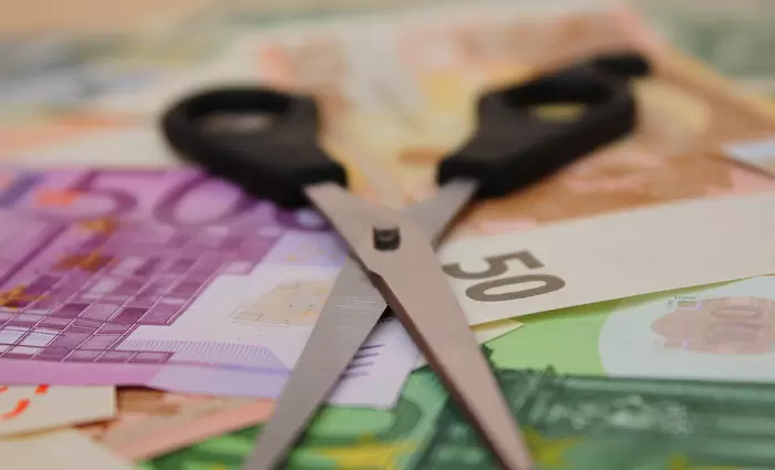 Προβλέπουν μείωση του πληθωρισμού χωρίς επιβράδυνση της οικονομίας