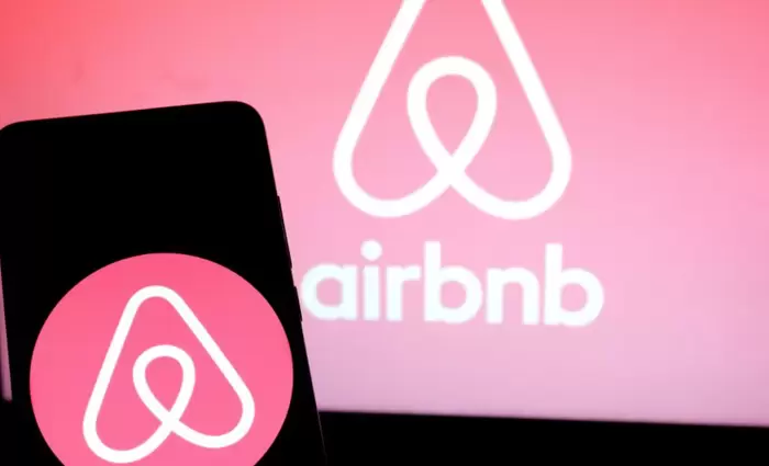 Ξεκίνησε και πάλι η κόντρα για τα Airbnb στην Κύπρο