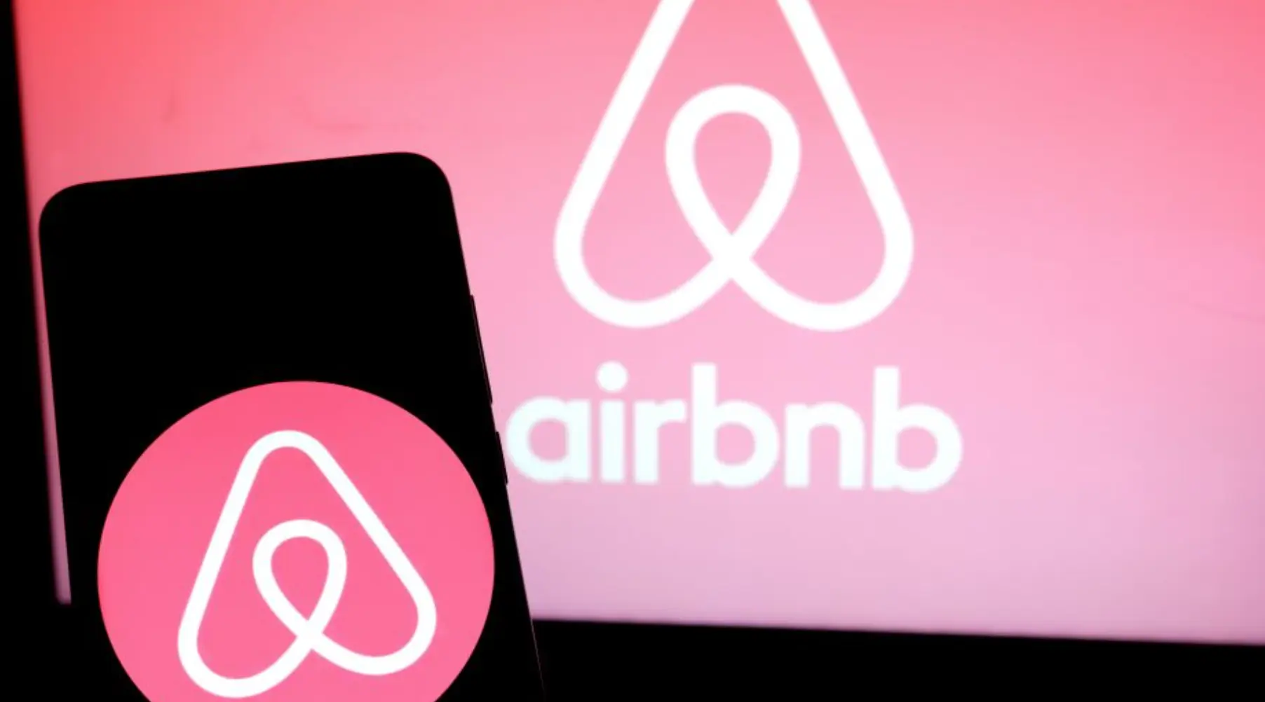Ξεκίνησε και πάλι η κόντρα για τα Airbnb στην Κύπρο