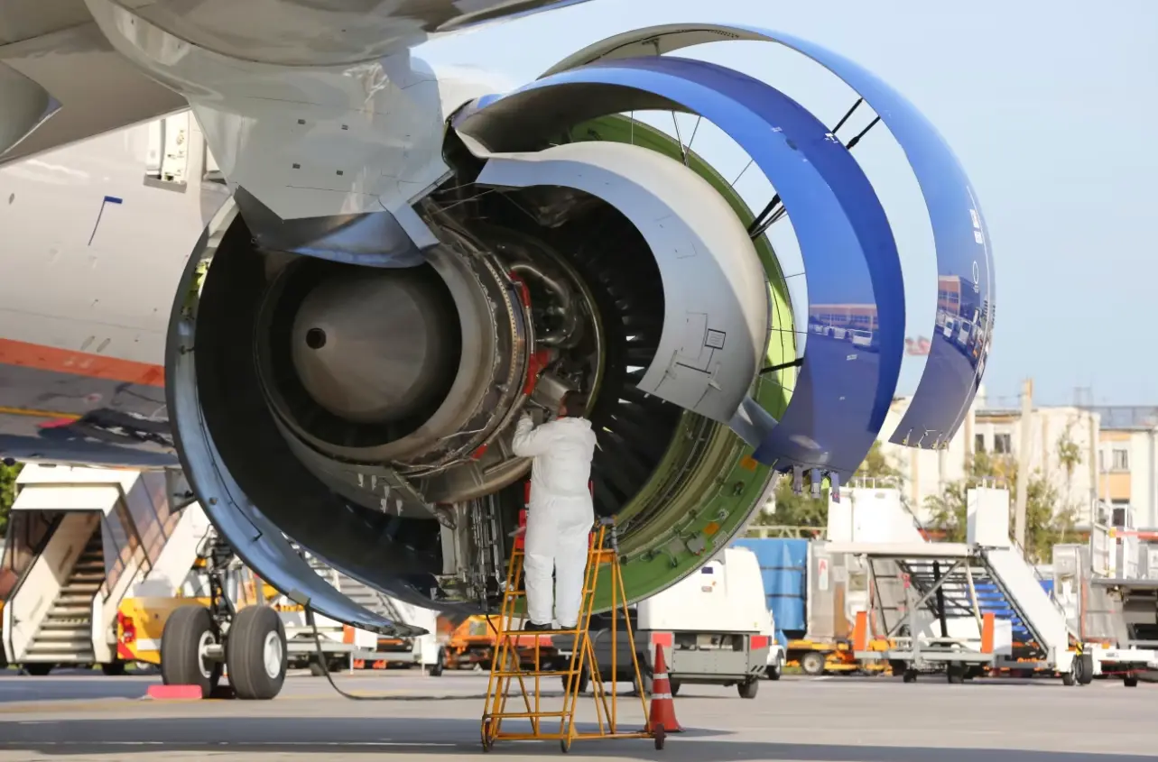 Ενδιαφέρον πολυεθνικών για hub συντήρησης αεροσκαφών στην Ελλάδα