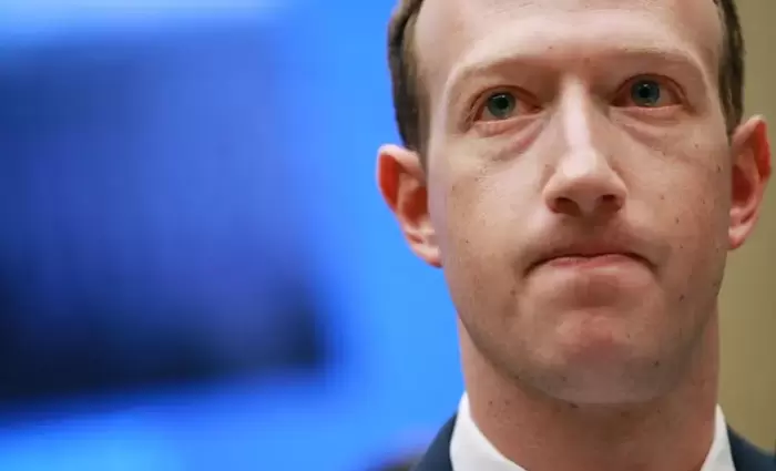 Πόσο στοίχισε στον Zuckerberg το παγκόσμιο μπλακάουτ σε Facebook και Instagram;