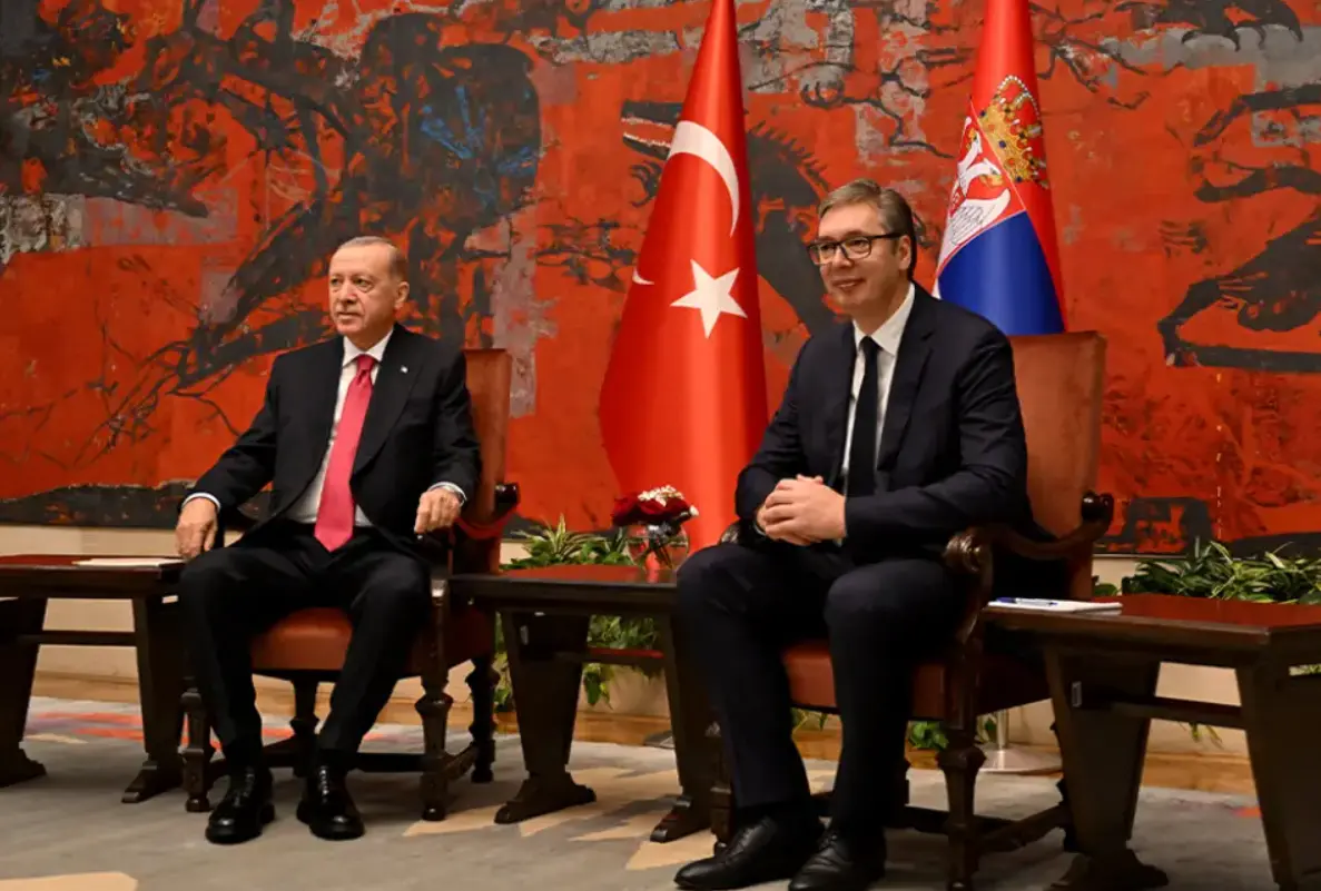 Οικονομία και ασφάλεια στο επίκεντρο των συνομιλιών Ερντογάν - Βούτσιτς