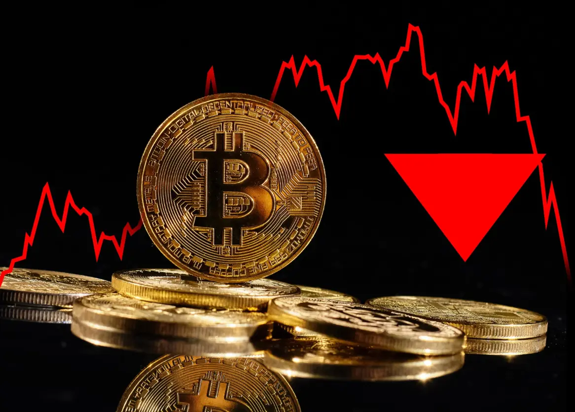 Βυθίζονται τα κρυπτονομίσματα των Ντόναλντ και Μελάνια Τραμπ – Σε πτώση και το Bitcoin