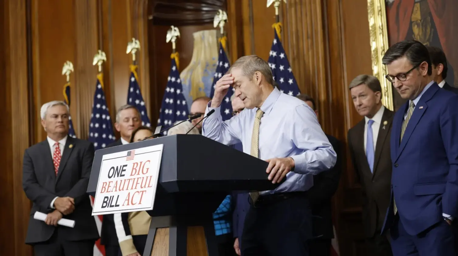 Πώς το νέο νομοσχέδιο του Τραμπ αναστατώνει τις επενδύσεις στην καθαρή ενέργεια