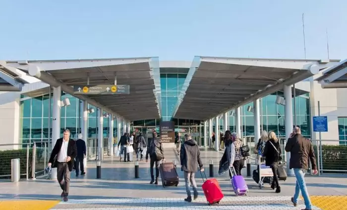 Νέες απευθείας πτήσεις Κύπρος-Μολδαβία, Ρουμανία, Πολωνία από την SkyUp Airlines