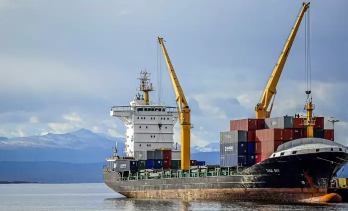 Ναυτιλιακό Επιμελητήριο: Χαιρετίζει την έναρξη σύμβασης ανακύκλωσης πλοίων