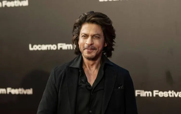 Ινδία: Ο «βασιλιάς του Bollywood» με περιουσία 1,4 δισ. που μπήκε στη λέσχη των billionaires