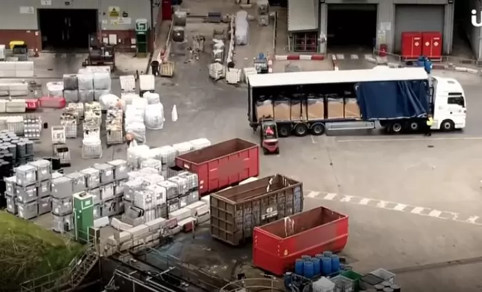 Απίστευτο το που καταλήγουν εκατομμύρια αζήτητα προϊόντα της Amazon (ΒΙΝΤΕΟ)