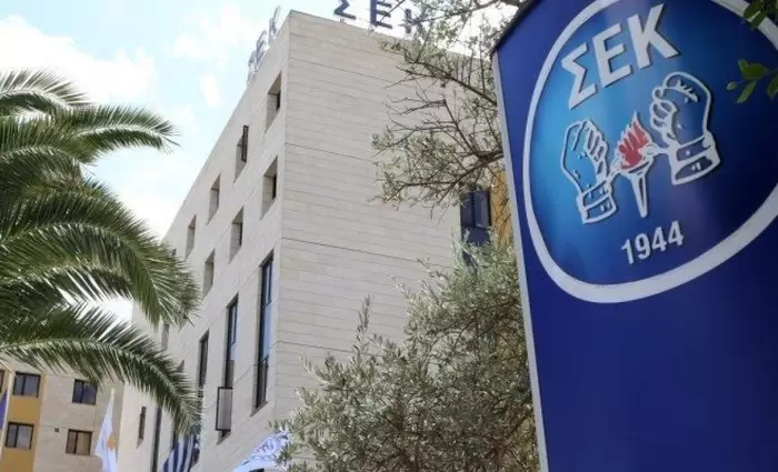 «Πράσινο» για διεκδίκηση σημαντικών μισθολογικών αυξήσεων από το ΓΣ της ΣΕΚ