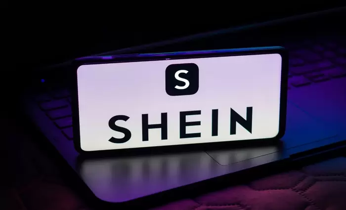 Σφίγγει ο κλοιός για τη Shein: Για «συστημικό κίνδυνο» μιλά η Κομισιόν