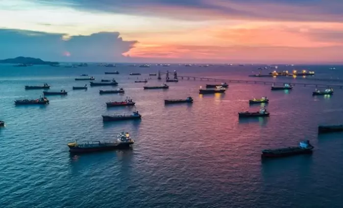 Οι Κινέζοι πήραν τα σκήπτρα από τους Έλληνες στις ναυπηγήσεις και αγορές πλοίων το 2025