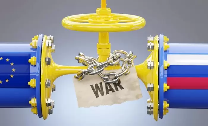 Σε ακτίνα συμφωνίας για το εμπάργκο στο ρωσικό πετρέλαιο