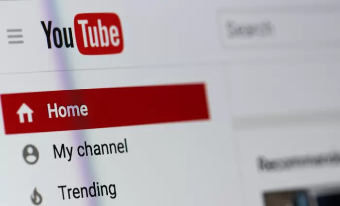 Εταιρίες «κολοσσοί» αποσύρουν διαφημίσεις από το YouTube