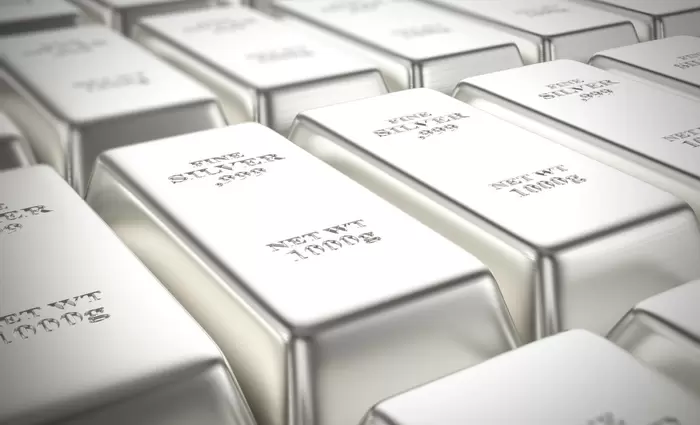 Οι δασμοί προκαλούν αναταραχές και στο ασήμι - Ανησυχία στην παγκόσμια αγορά