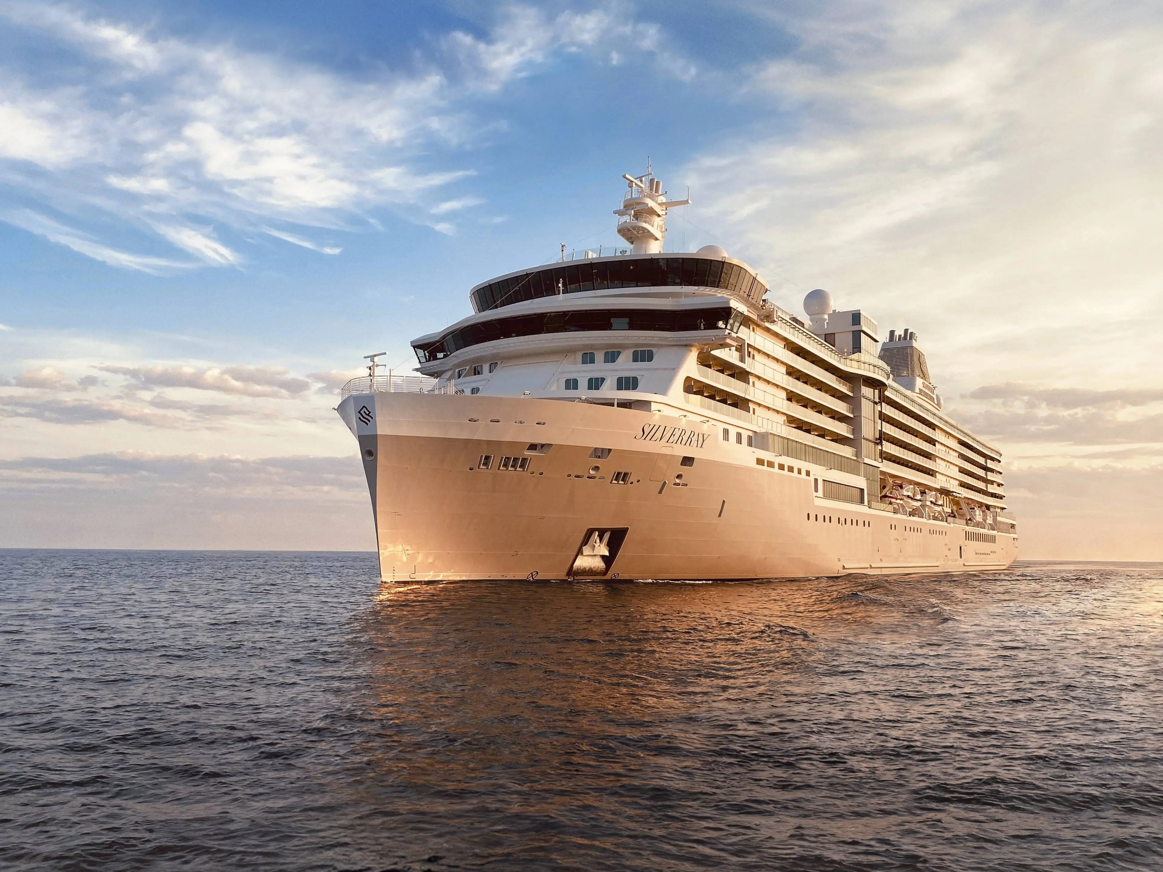 Έριξε άγκυρα στην Πάφο το  υπερπολυτελές κρουαζιερόπλοιο Silver Ray