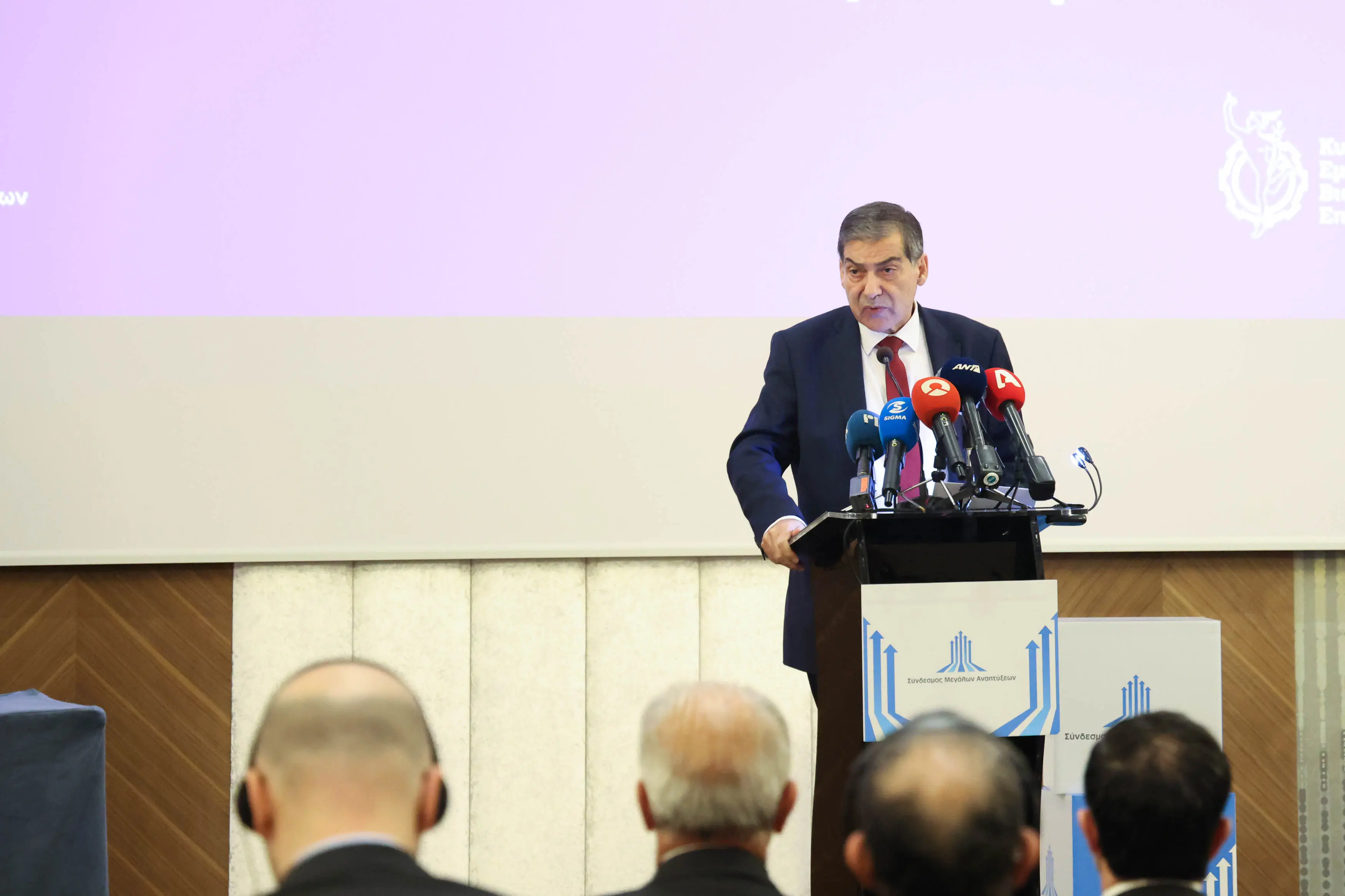 Επανέρχεται ο ΣΜΑ για δημιουργία Υφυπουργείου Ανάπτυξης