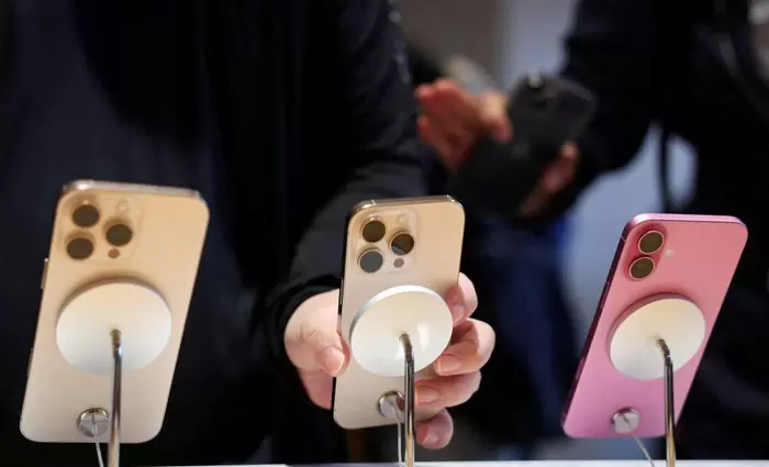 Apple: Ο κίνδυνος για μια «στιγμή BlackBerry»