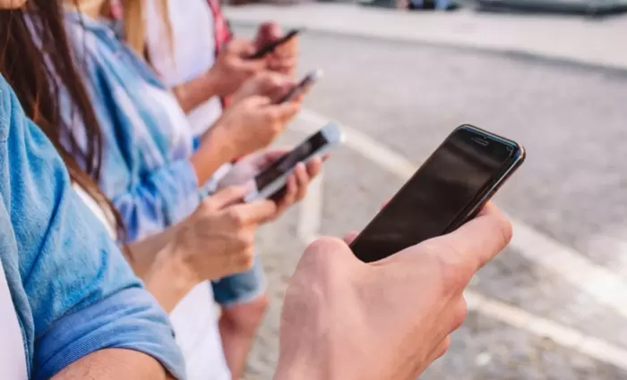 Huawei, Xiaomi, Oppo στο στόχαστρο: Δασμοί και οι επιπτώσεις στην αγορά smartphones