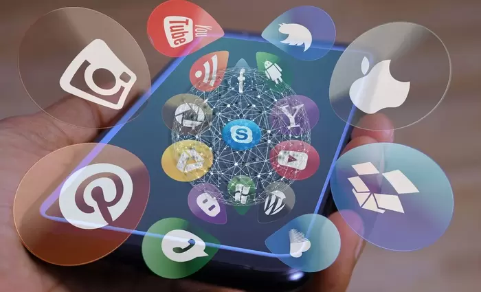 ΗΠΑ: Από «κόσκινο» τα social media για φοιτητικές βίζες