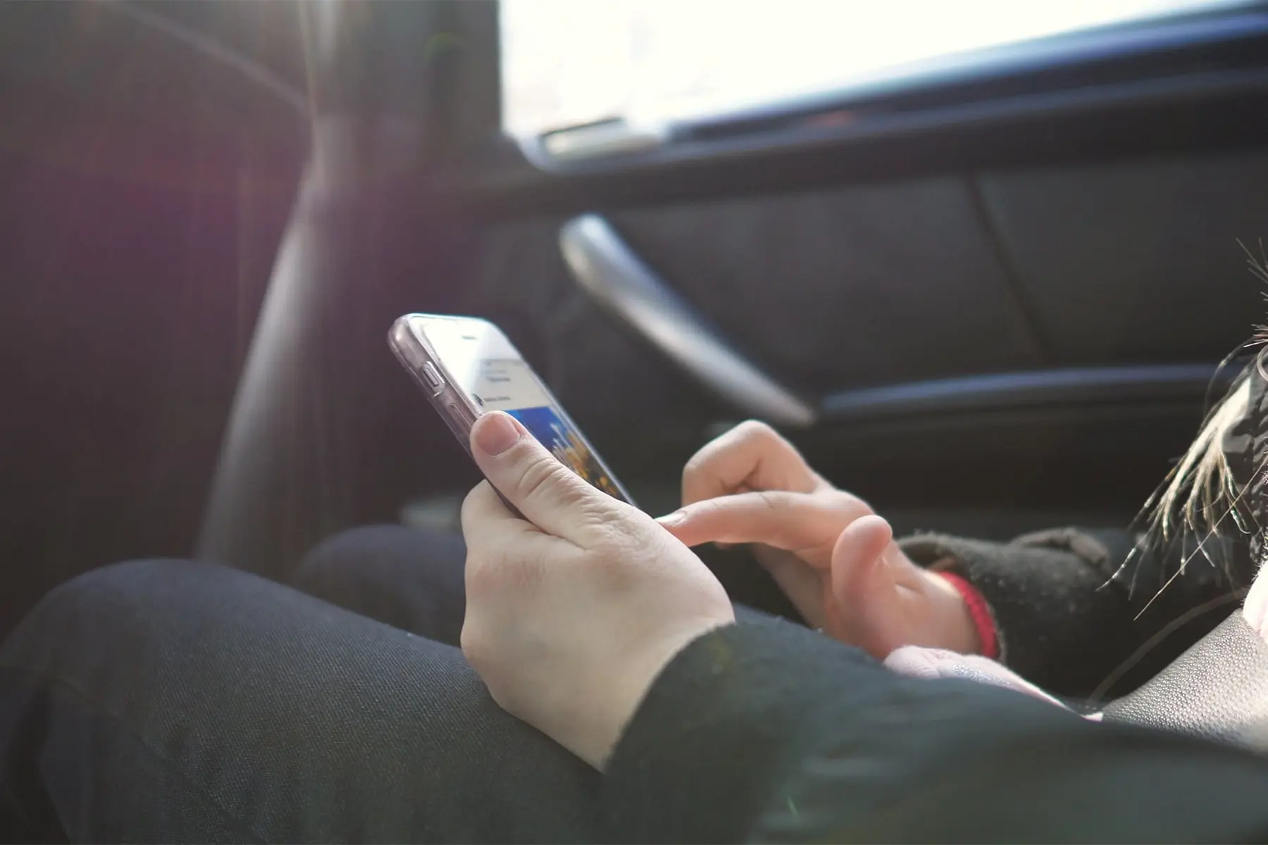 Η Γερμανία σχεδιάζει μπλόκο στη χρήση των social media από τα παιδιά